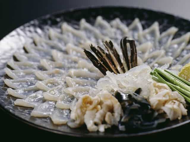 Fuku / Fugu (ふぐ) sashimi