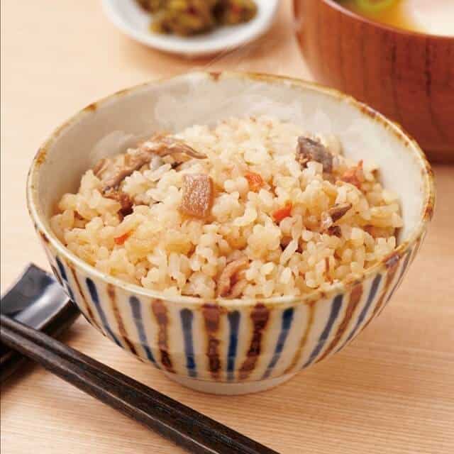Kayakumeshi (かやく飯)