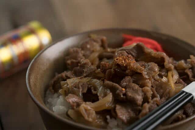 규동 (牛丼)