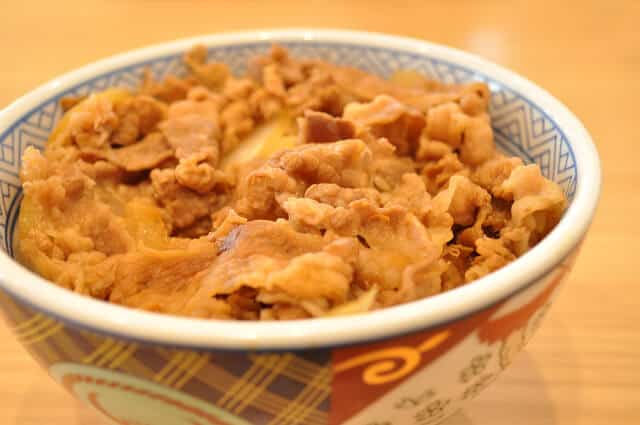 규동 (牛丼)