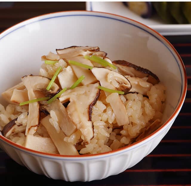 Matsutake Gohan (松茸ごはん)