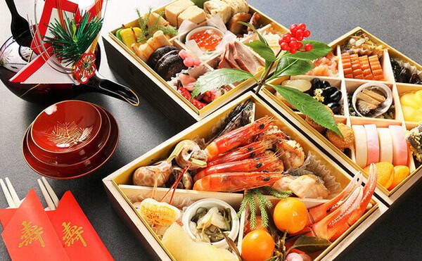 Osechi (おせち)