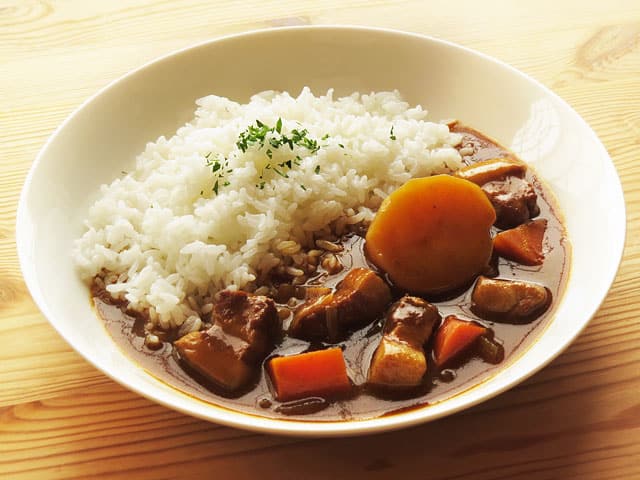 Curry rice (カレーライス)