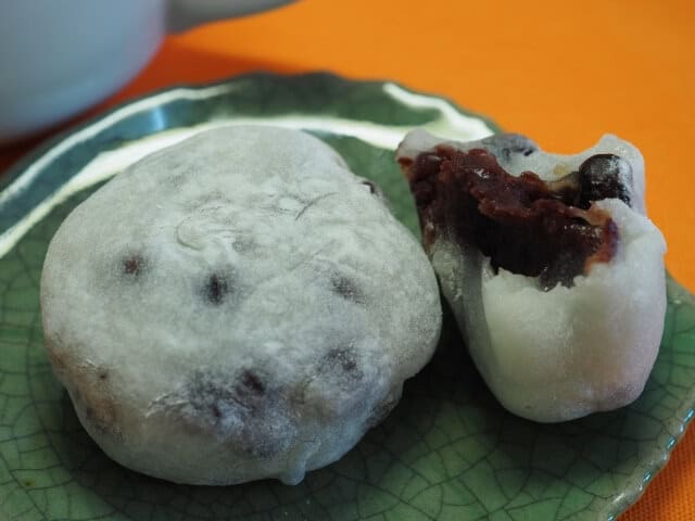 Daifuku mochi 🍓🍚 大福餅 Daifuku in giapponese significa grande