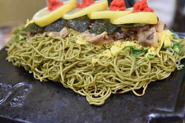 Kawara soba (瓦そば)