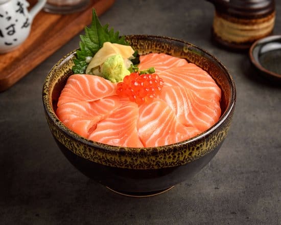 Salmon Ikura Don vs harako meshi