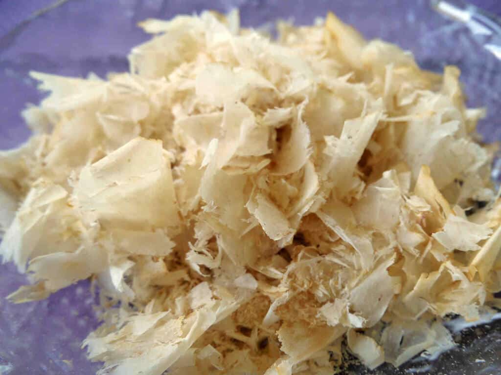 dried Awaodori flakes