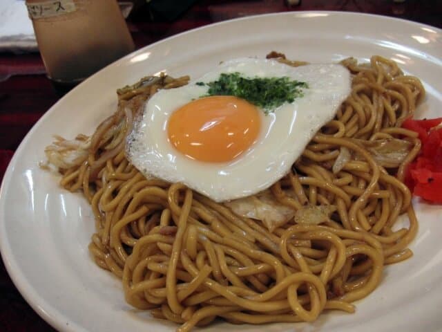 Yokote Yakisoba (横手やきそば)