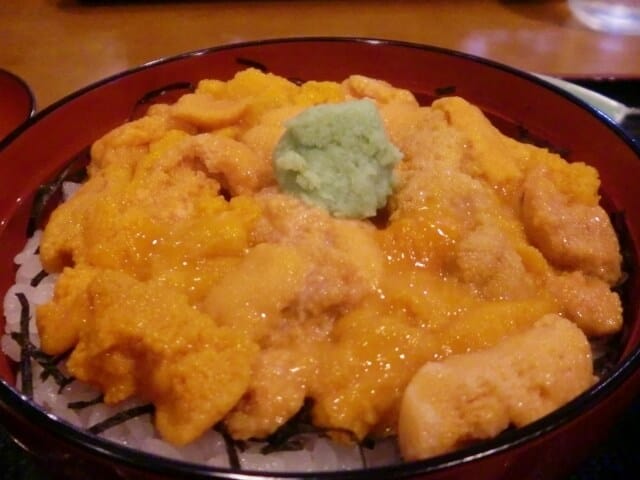 Uni don (うに丼)