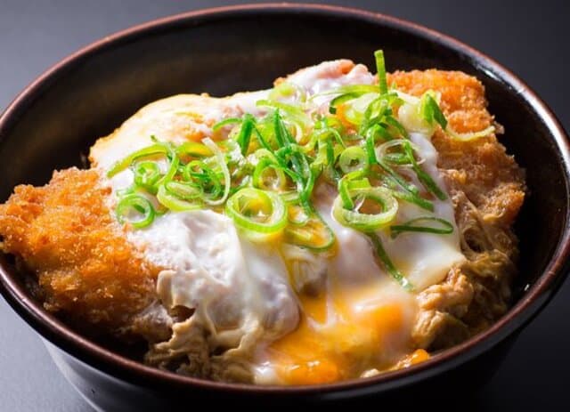 Egg Binding katsudon