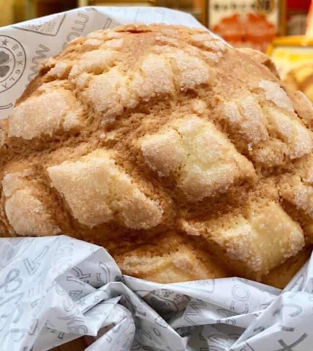 Melon bread メロンパン)