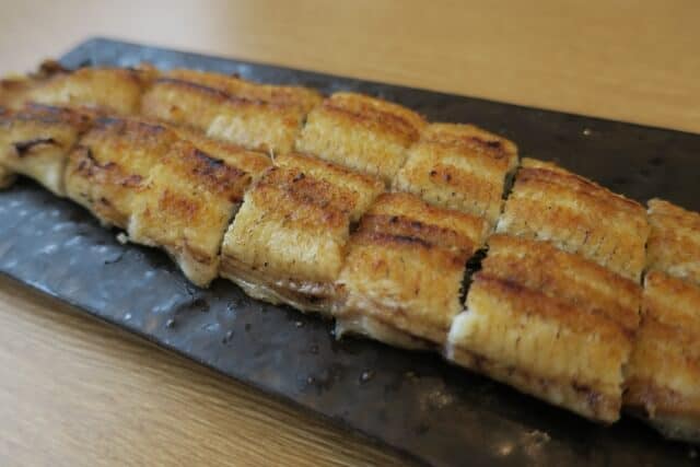 Unagi no Shirayaki (うなぎの白焼き)