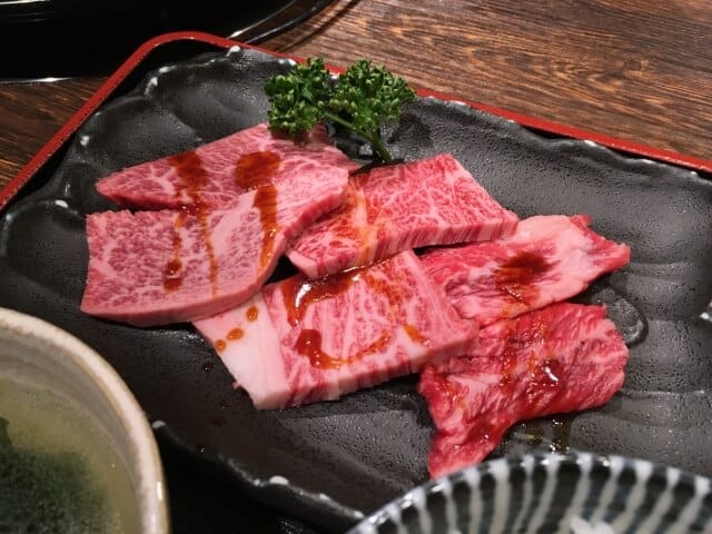Kobe beef (神戸牛)