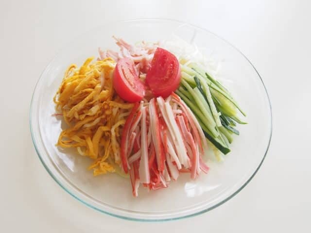 Hiyashi Chuuka (冷やし中華)