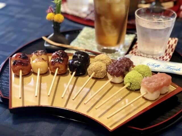 Dango (団子)