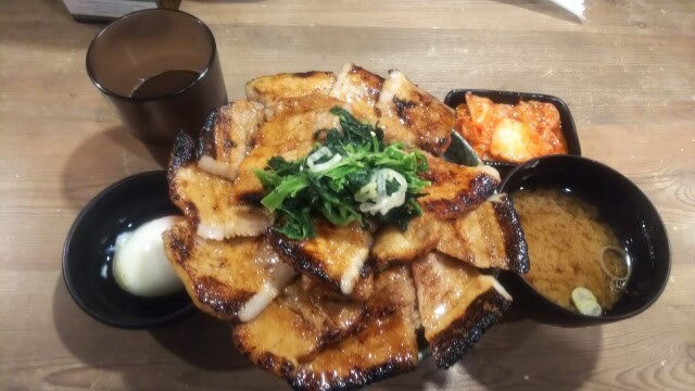 Buta Don (豚丼)