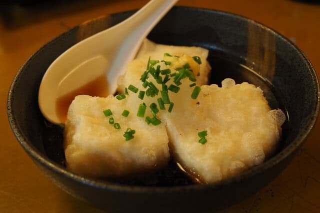 Agedashi tofu (揚げ出し豆腐)