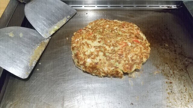 Okonomiyaki (お好み焼き)