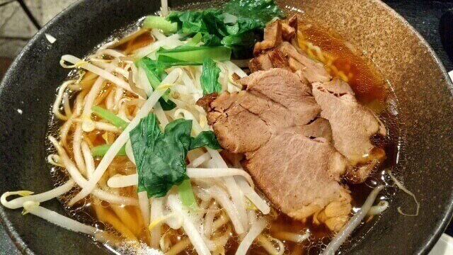 Shoyu ramen (醤油ラーメン)