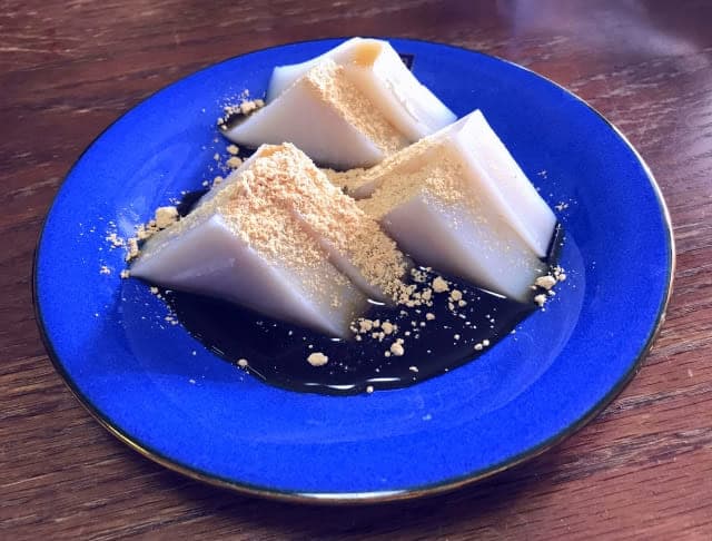 kuzu mochi