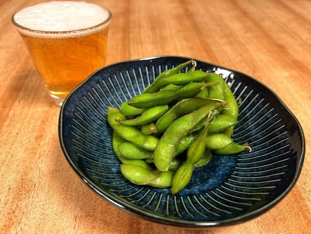 Edamame (枝豆)