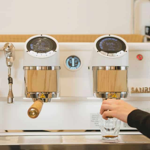 Coffee machine of Kitasando Coffee lab