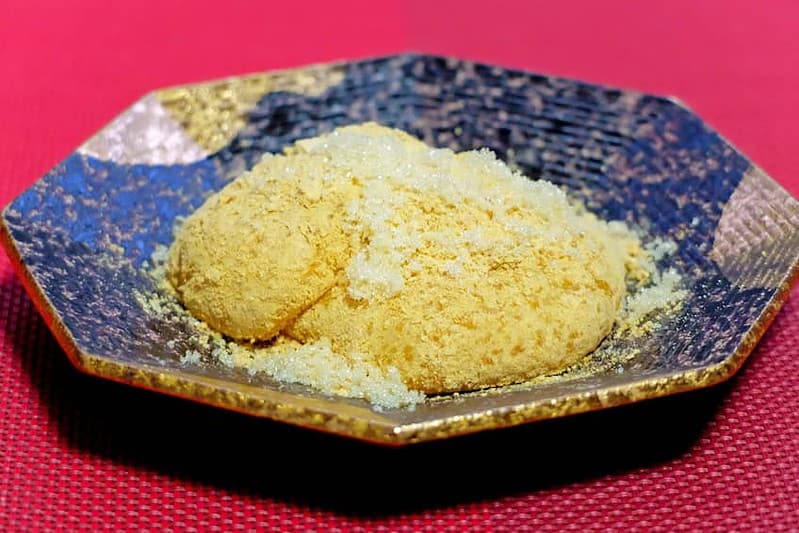 mochi with kinako powder
