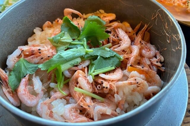 olla de arroz con gambas sakura