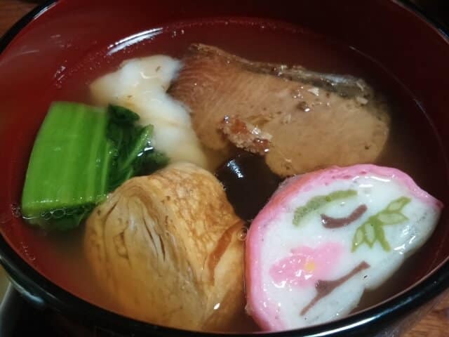 hakata zouni with kamaboko