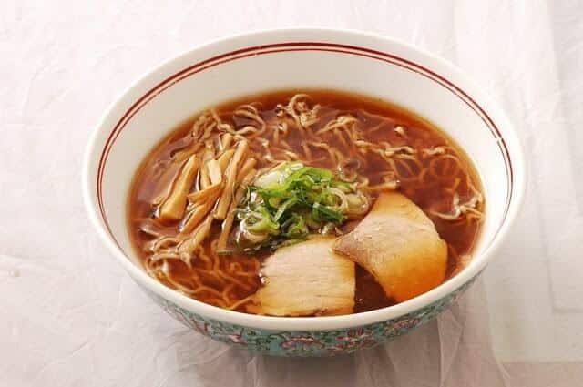 kushiro ramen on white bowl