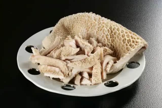 beef tripe on plate